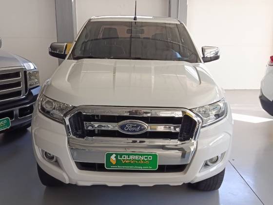 FORD RANGER 2.5 XLT 4X2 CD 16V FLEX 4P MANUAL FORD RANGER 2.5 XLT 4X2 CD 16V FLEX 4P MANUAL